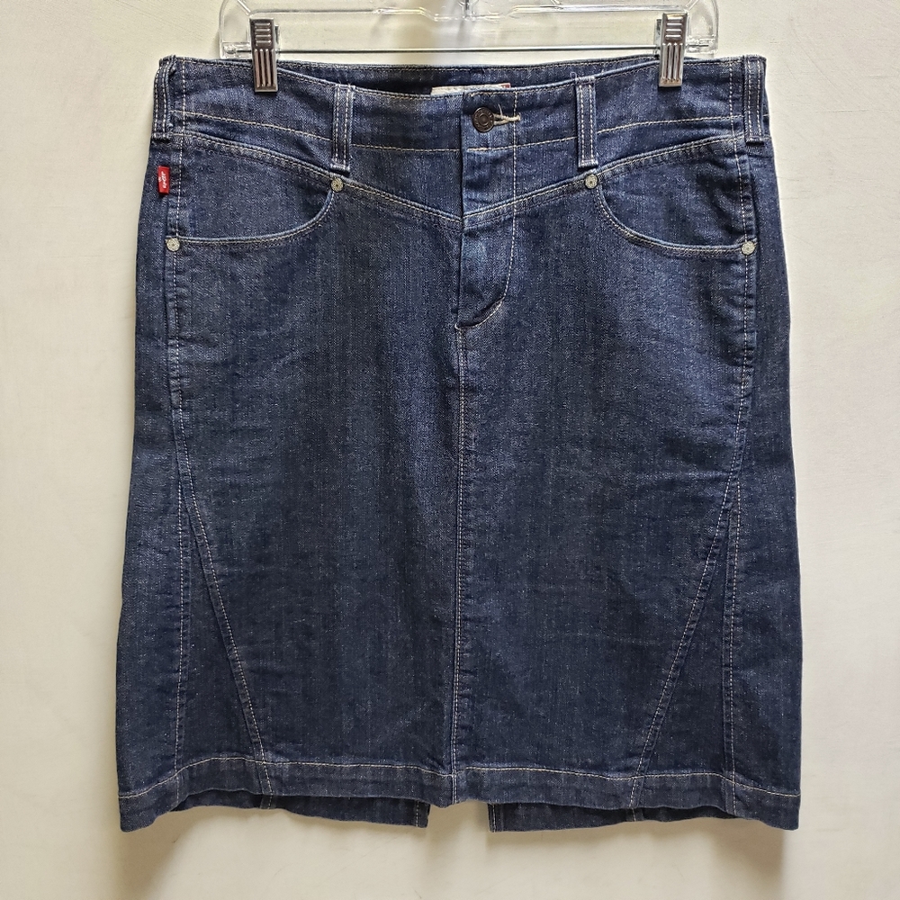 Levis Red Tag Denim Blue Jean Skirt size 10 womens western style